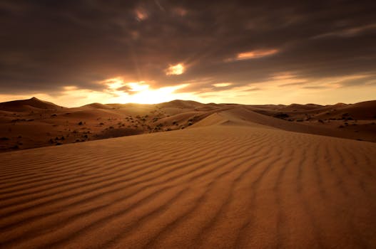 pexels-photo-4311351-4311351 Breathtaking sunrise over the sand dunes in the Erg Chebbi desert, Morocco.